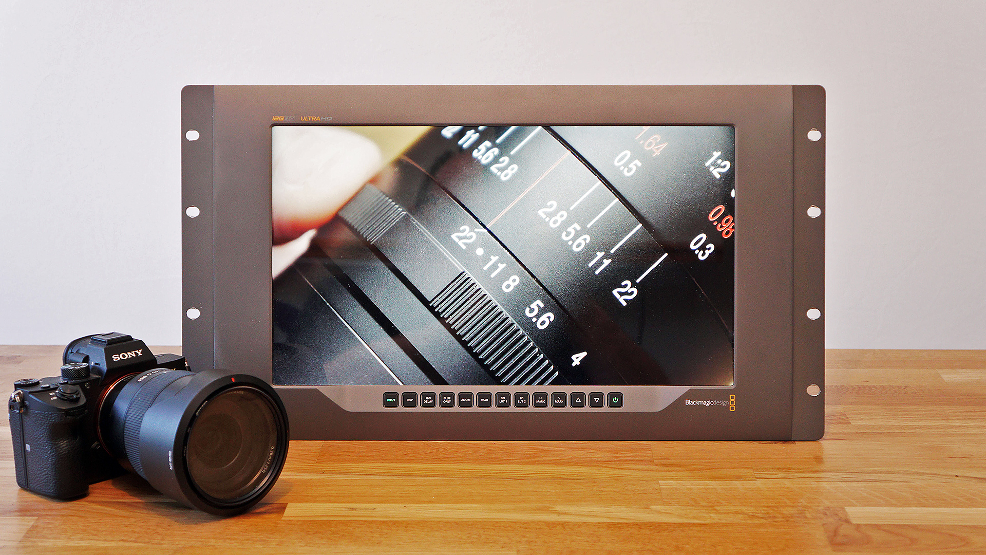 Blackmagic Design SmartView 4K, not just for racks?